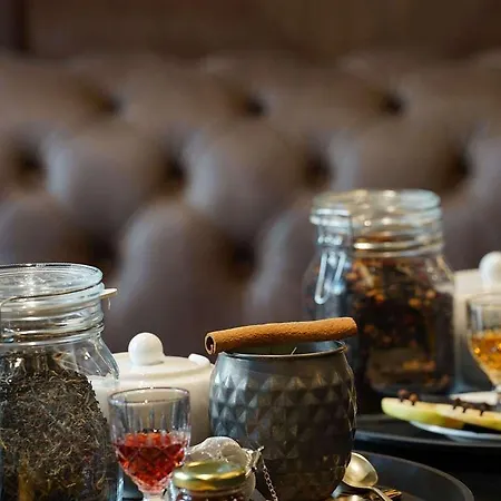 The Crown - Handwritten Collection