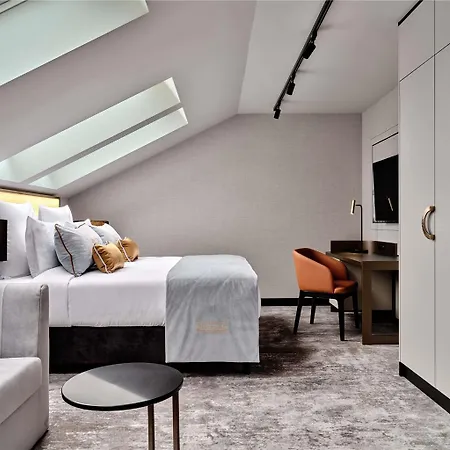 Szálloda The Crown - Handwritten Collection Krakkó