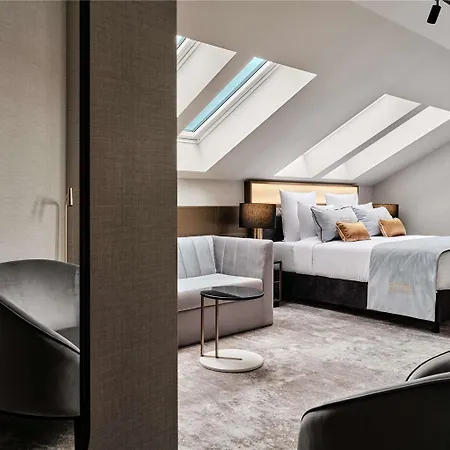 The Crown - Handwritten Collection Hotel Cracovia