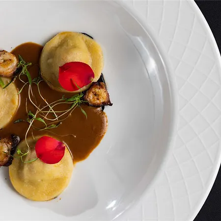 The Crown - Handwritten Collection Краков