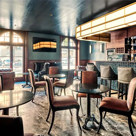 The Crown - Handwritten Collection Hotel *