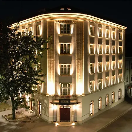 The Crown - Handwritten Collection Hotel