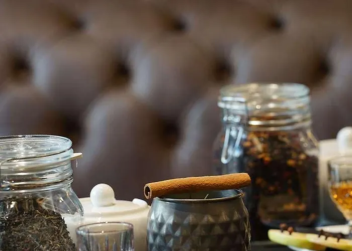 The Crown - Handwritten Collection