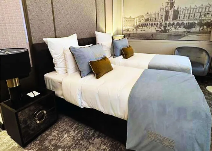 The Crown - Handwritten Collection Hotel *