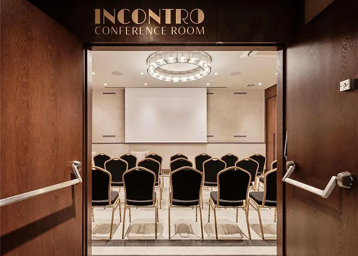 The Crown - Handwritten Collection Hotel Krakov