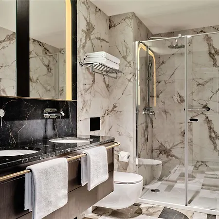 The Crown - Handwritten Collection